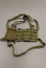 Load image into Gallery viewer, Tactical Tailor Fight Light Mini MAV Chest Rig with Pouches - Used