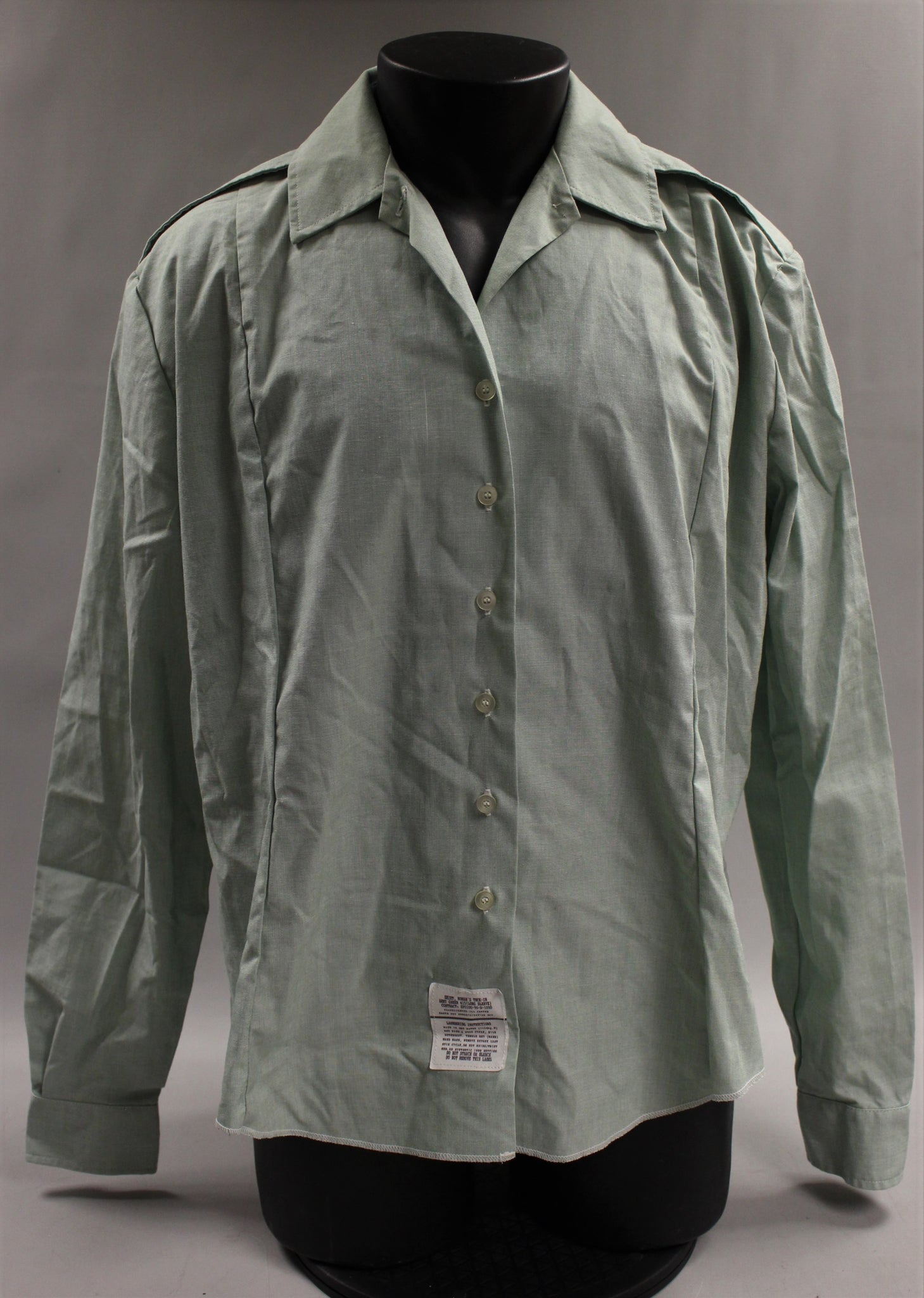 US Army Women's Long Sleeve Dress Shirt - Tuck In - Various Sizes - Us Military Steals and Surplus US Army Women's Long Sleeve Dress Shirt - Tuck In - Various Sizes - Us Military Steals and Surplus