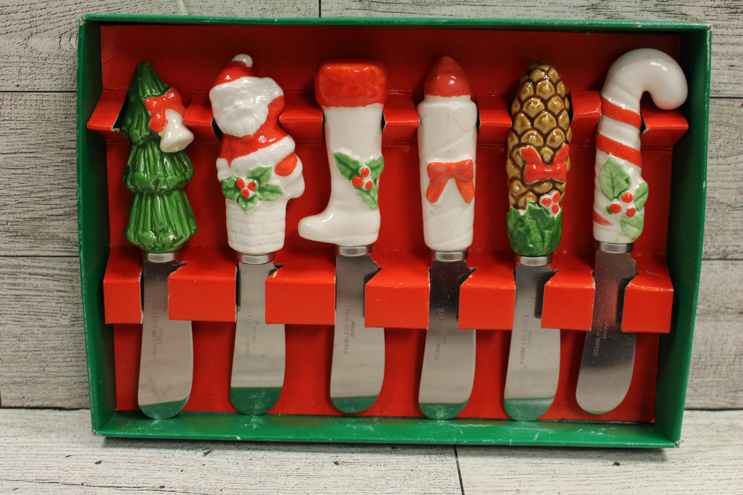 Multicolor Christmas Porcelain Stainless Seteel Knife Spreaders Set - Used