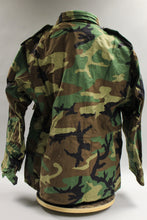 Load image into Gallery viewer, US Army M-65 Woodland Cold Weather Field Coat - Medium Regular - New