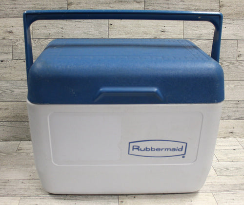 Rubbermaid 12 Can Blue Cooler - 1811/12 - Used