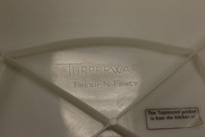 Tupperware Fresh N Fancy Rectangle Sheet Cake Carrier - #622 - used
