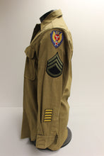 Load image into Gallery viewer, WWII US Army Enlisted Dress Coat Jacket - Used