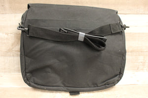 Targus Over The Shoulder Laptop Carrying Case -Black -Used