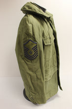 Load image into Gallery viewer, Vintage 1962 Vietnam Era Man's Cotton Wind Resistant Sateen Coat - Small Regular