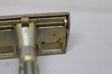Load image into Gallery viewer, Vintage Men&#39;s Double Sided Razor - Set of 2 - Used