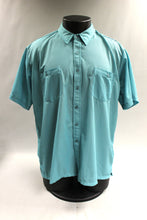 Load image into Gallery viewer, Haband Men&#39;s Button Up Shirt - Large - Bllue - Used