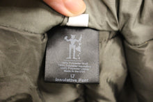 Load image into Gallery viewer, Beyond Cold Weather Trousers - L7 - Large - Used
