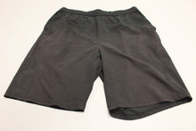 Load image into Gallery viewer, Balance Collection Men's Shorts - Medium - Black - Used