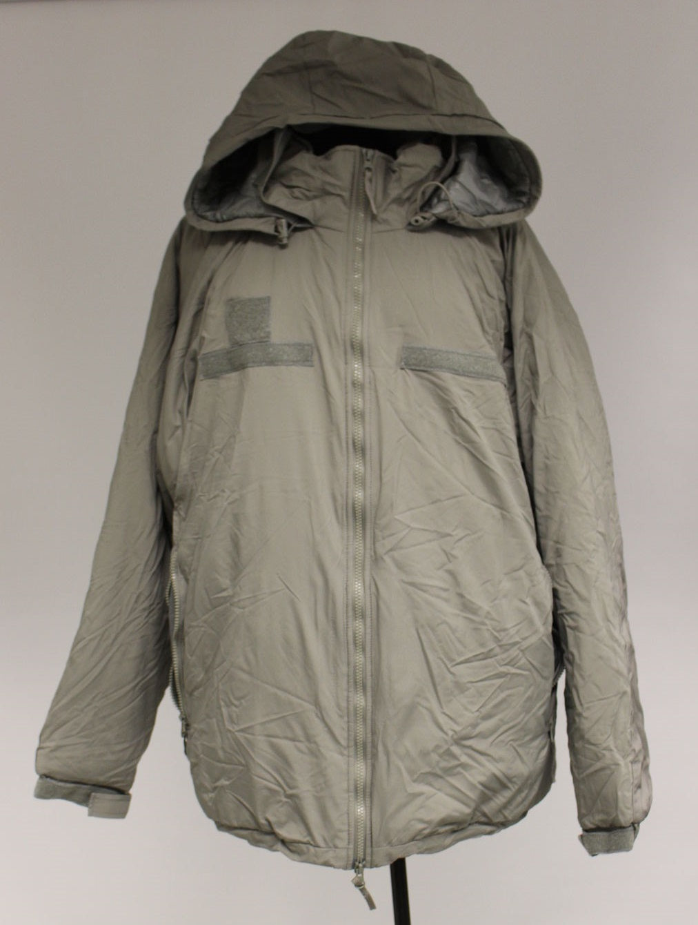 US Gen III Extreme Cold Weather Parka 8415 01 538 6289 Medium Regu Military Steals and Surplus