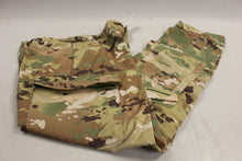 Load image into Gallery viewer, Women&#39;s OCP Aircrew Combat Trousers - Med Reg -Unisex Config - New