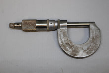 Load image into Gallery viewer, Geo Scherr Co Single Point Micrometer - NO 901 - 1 Inch - Used