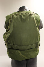 Load image into Gallery viewer, 1970's US Army Ground Troops Small Arms-Fragmentation Protective Body Armor Vest with Front-Back Plates - 8470-141-0947 - Medium Regular