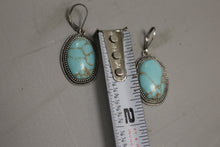 Load image into Gallery viewer, Silver-Tone Faux Turquoise Necklace, Bracelet, and Earrings Set - Used