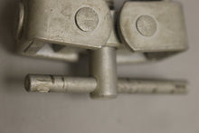 Load image into Gallery viewer, Vintage Battery Terminal Puller - No. 107 - Used