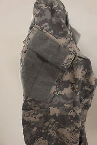 US Army ACU Combat Coat - Size: Small Long - 8415-01-586-0584 - New
