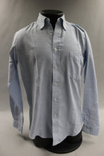 Load image into Gallery viewer, Metropolitan Men&#39;s Long Sleeve Shirt - Size15-1/2 - 35 - Light Blue - Used