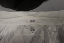 Load image into Gallery viewer, After Six Men&#39;s Formal Dress Shirt - 15 x 34 - White -Used