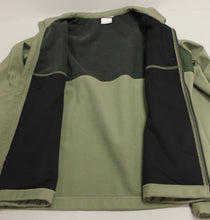 Load image into Gallery viewer, Columbia Light Weight 2 Tone Zip Up Jacket - Large - Green - Used