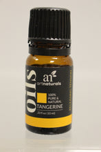 Load image into Gallery viewer, ArtNaturals Top 16 Essential Oils Set - Used