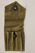 Load image into Gallery viewer, WWI US Military M1911 .45 Pistol Ammo Pouch - 1942 - Used