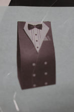 Load image into Gallery viewer, Details Accessories 10 Weddding Favor Boxes - Set of 10 - New