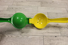 Load image into Gallery viewer, Vintage Cast Aluminum Lemon Lime Juice Hand Press/Juicer - Used