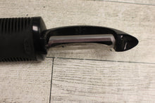 Load image into Gallery viewer, OXO Good Grips Stainless Steel Swivel Blade Potato/Vegetable Peeler - Used