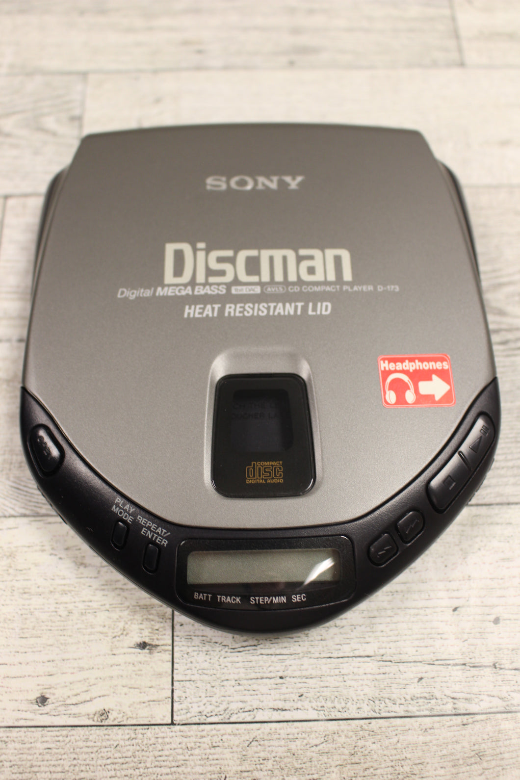 Vintage Sony Discman D-173 CD Player with Case - Used