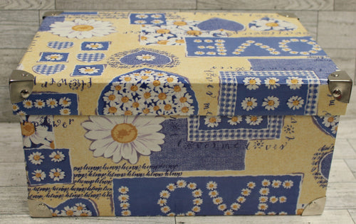 Memory Photo Keepsake Storage Box with Handles - Love Daisy Flowers - Used