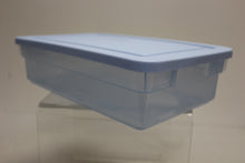Load image into Gallery viewer, Vintage Rubbermaid 0286 Storage Container - 4.5 Quart - Used