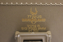 Load image into Gallery viewer, Safariland 77 Double Snap Magazine Holder - Coyote - Used