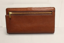 Load image into Gallery viewer, Fossil Liza Slim Bifold Wallet - Brown - SL7891200 - New