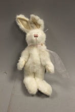 Load image into Gallery viewer, Boyds Bear Plush - Fluffie Bunnyhop - #522700-01 - New