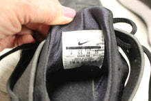 Load image into Gallery viewer, Women&#39;s Nike Air Huarache Shoes - Size 8 - 634835-006 - Used