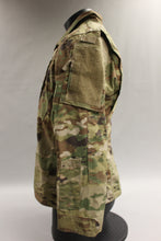Load image into Gallery viewer, US Female OCP Combat Uniform Coat - 8415-01-623-3299 - 33 Short - Used