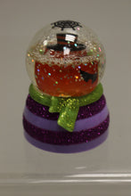 Load image into Gallery viewer, Pumpkin Glitter Snow Globe - Used