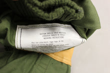 Load image into Gallery viewer, Trigger Finger Mitten Shells with Liner - Size: Medium - NSN 8415-01-926-4291