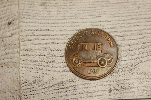 Detroit Electric 1921 Antique Car Collector Coin - Used