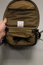 Load image into Gallery viewer, Igloo Sportsman Realtree Camo Hunting Cooler - Used