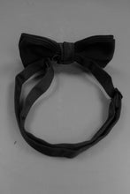 Load image into Gallery viewer, US Army Men&#39;s Banded Bow Tie - Black - Used