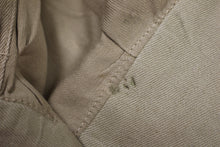 Load image into Gallery viewer, Vintage WWII 5th Army A5 Division Long Sleeve Button Up Shirt - 14.5 x 33 (#1)