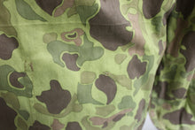 Load image into Gallery viewer, Reproduction USMC Camouflage P42 P44 Jacket - Reversible - XXL - Used