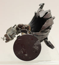 Load image into Gallery viewer, McFarlane Toys Spawn Classic Comic Covers Series 25 Hellspawn 2