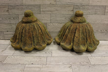 Load image into Gallery viewer, Set of 2 Wall Plaque with Stone Finish - 8&quot; - New