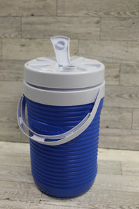 Rubbermaid Half Gallon Water Drink Jug - #154A - Blue/White - Used