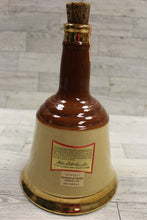 Load image into Gallery viewer, Bell&#39;s Blended Scotch Whisky Bottle/Decanter - Empty - Used