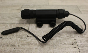 UTG Tactical Green Laser Sight with Intergrated Mount - Works!