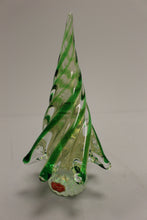 Load image into Gallery viewer, Murano 10" Spiral Christmas Tree - Green with Gold Flake - Used