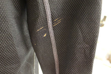Load image into Gallery viewer, Under Armour Long Sleeve Shirt - Black - Medium - Fitted - Used
